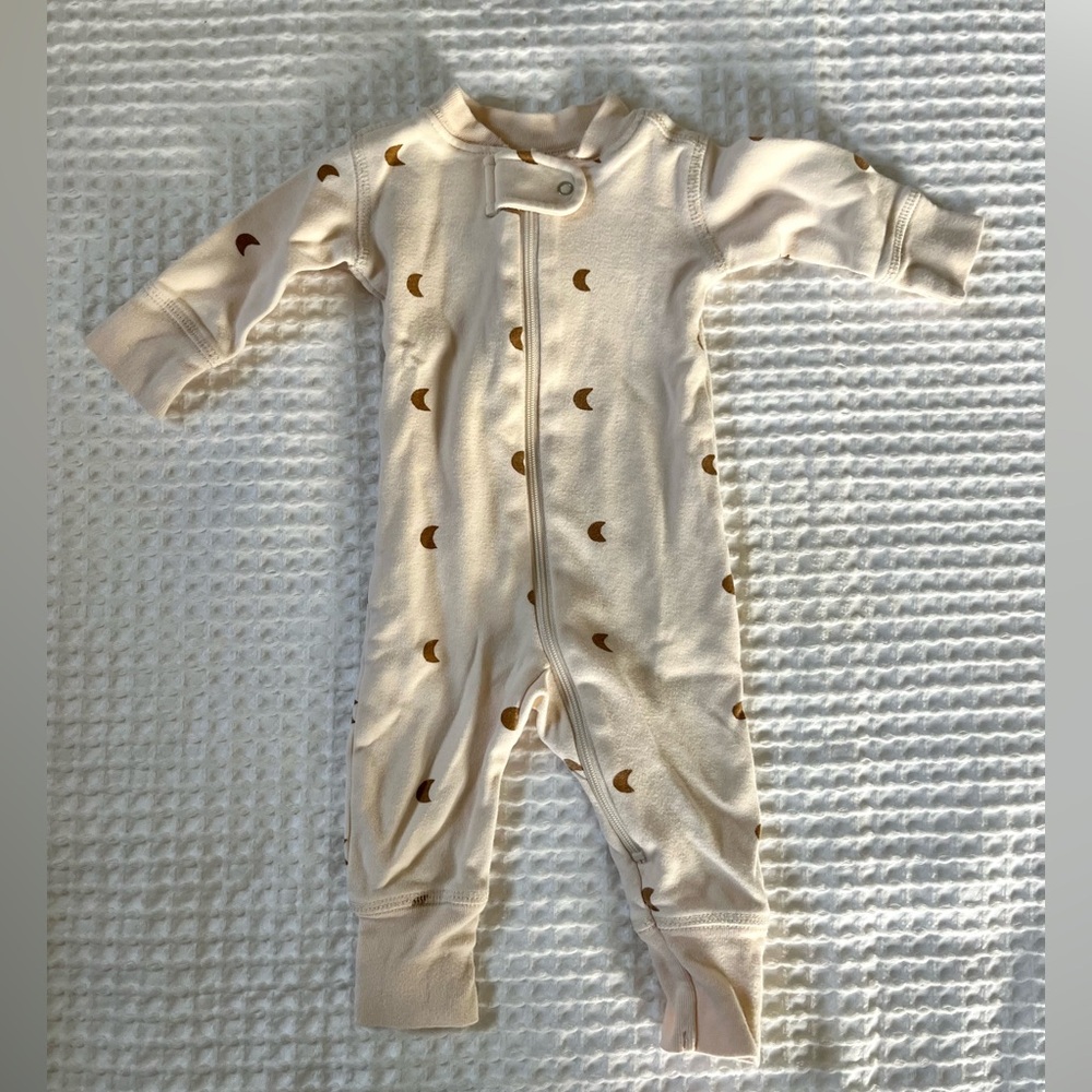 Quincy Mae Moon Print Organic Cotton One Piece 0-3M